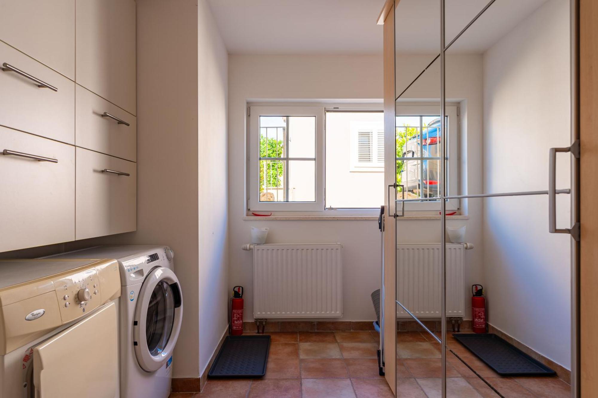 House 4 You Lumbarda Eksteriør billede